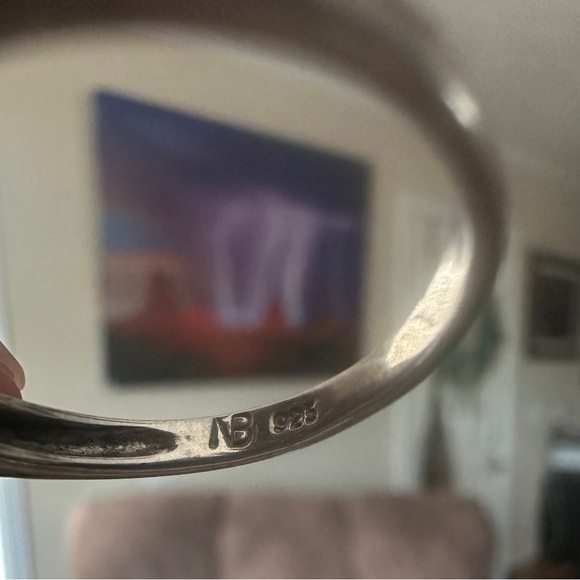 Garnet and Sterling Silver Ring - Picture 6 of 6